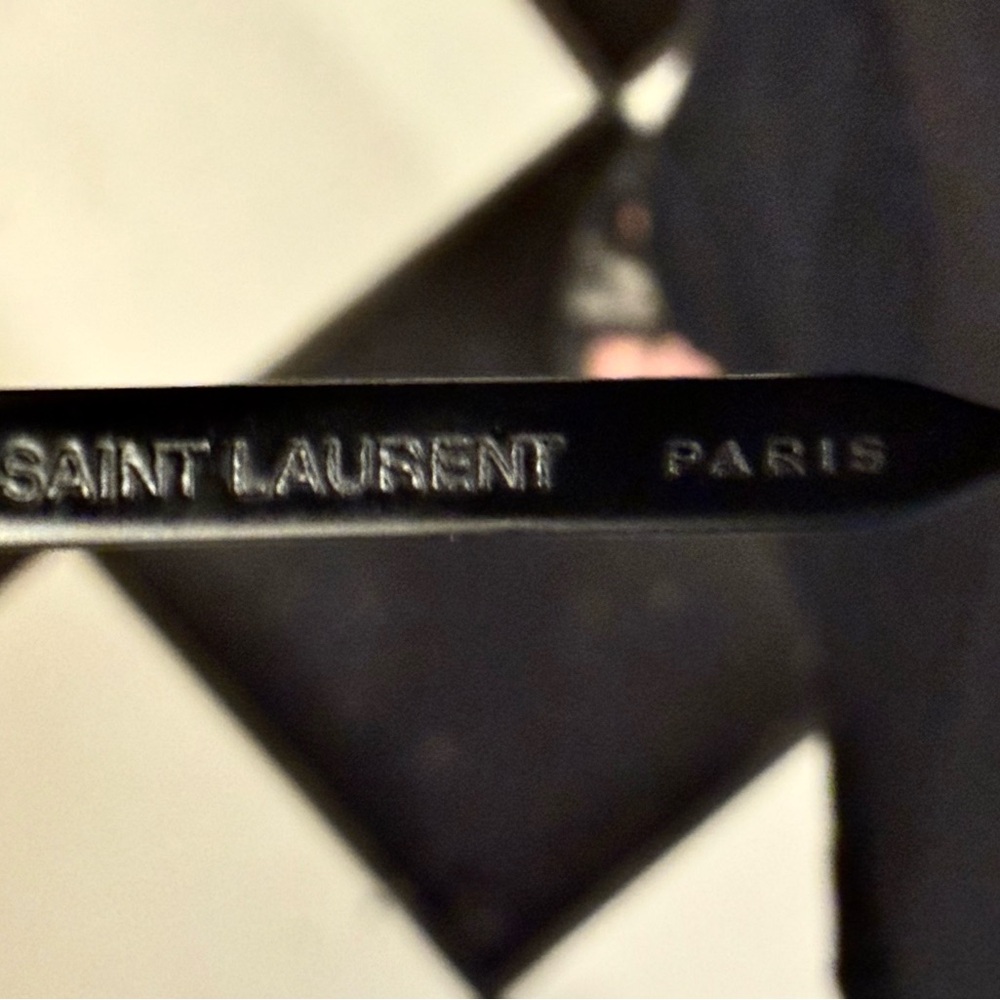 Saint Laurent unisex Black cutout sides, no scratches new in case. - Picture 9 of 13